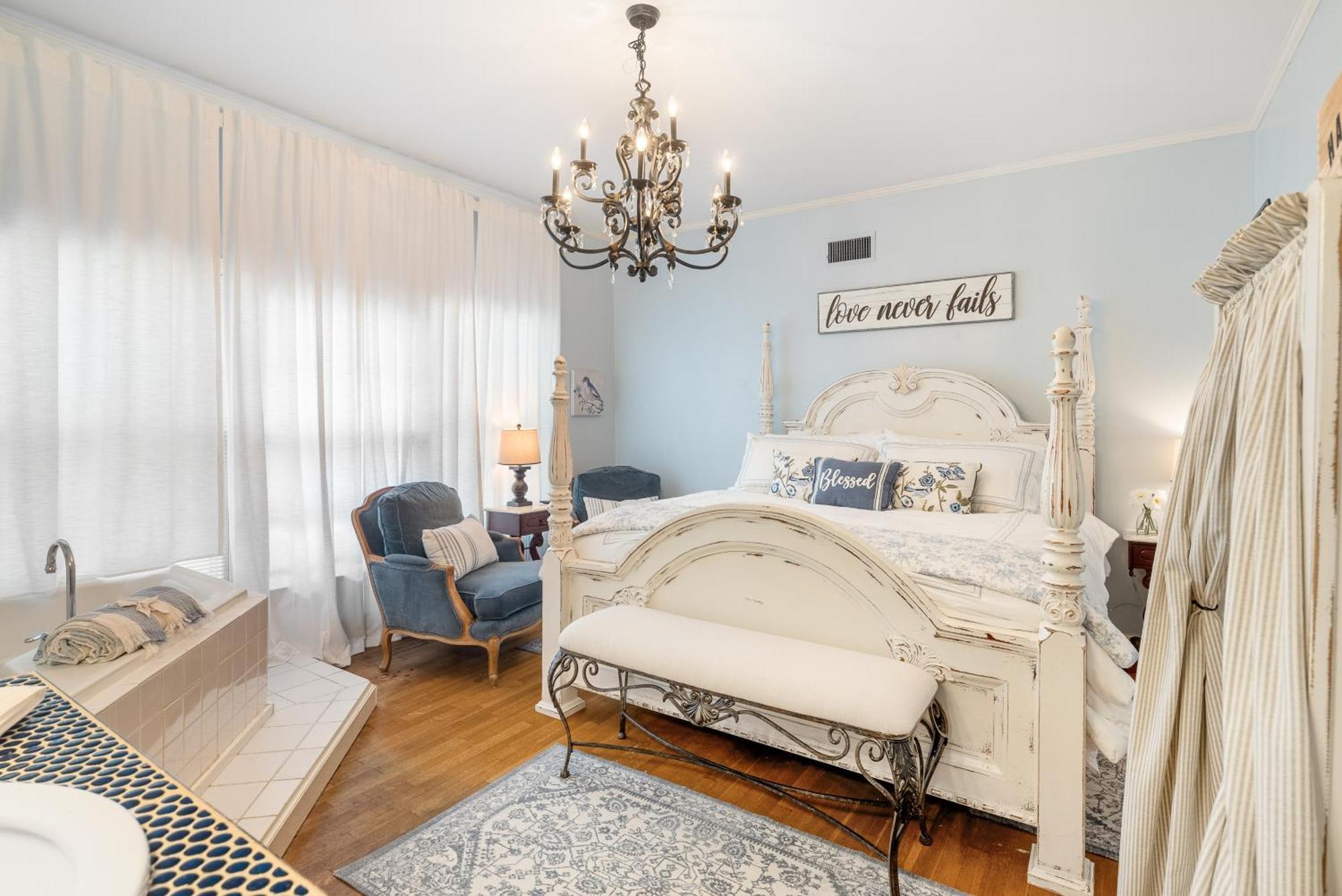 Beland Mansion-Blue Jay Suite! فورت سميث المظهر الخارجي الصورة